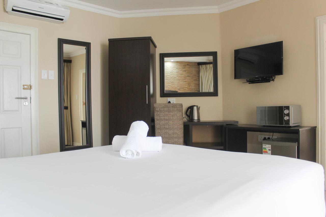 Bayside Hotel 108 West Street เดอร์บัน ภายนอก รูปภาพ