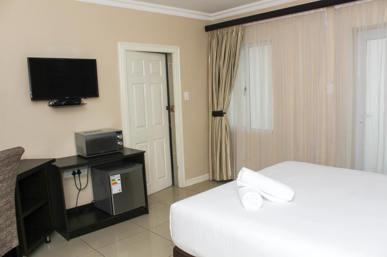 Bayside Hotel 108 West Street เดอร์บัน ภายนอก รูปภาพ